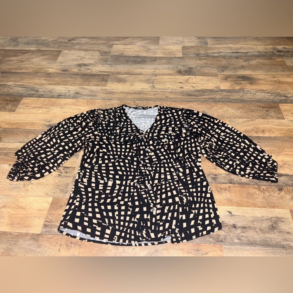 CURE Black & Tan Geometric Button Front Blouse | Size Medium | Boho Career Top